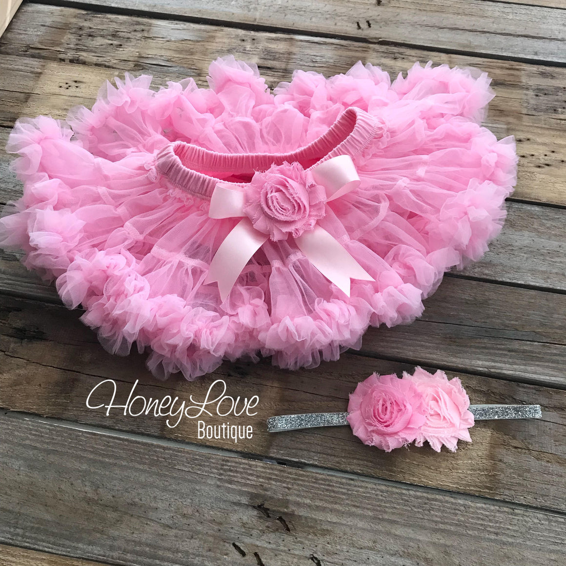 Personalized 1st Birthday Princess outfit - Silver Glitter and Light Pink - embellished pettiskirt - HoneyLoveBoutique